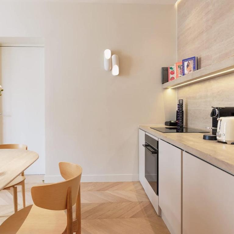 A Wonderfull 1-BR - Appartement 2 Chambres - 6