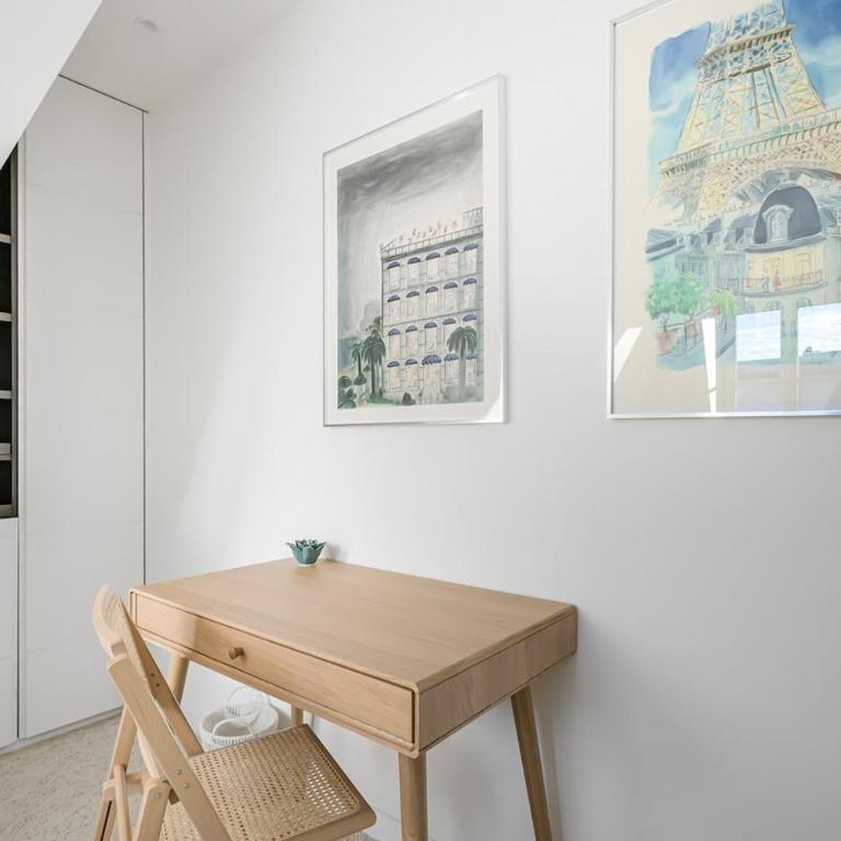 Large, Bright, Quiet with - Appartement 3 Chambres - 20