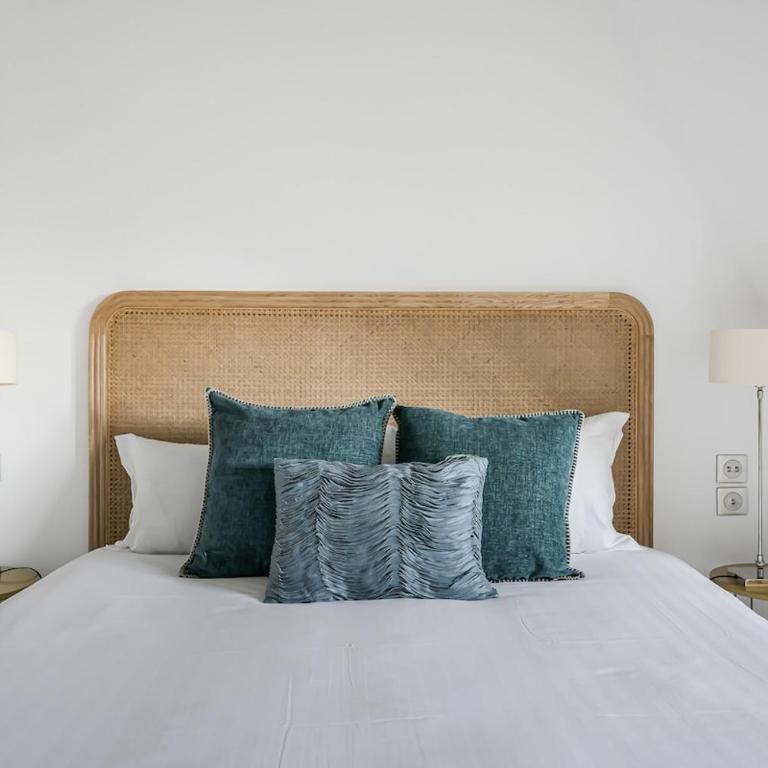 Large, Bright, Quiet with - Appartement 3 Chambres - 24