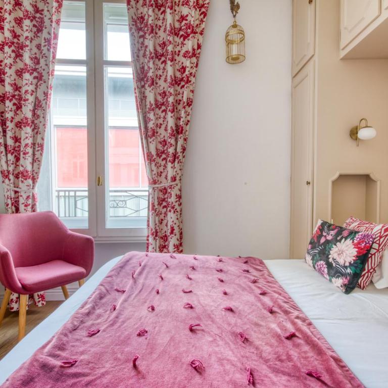 Le Bretagne - Hôtel de charme labellisé Cosy Places - Chambre Double Supérieure - Vue sur Rue - 25