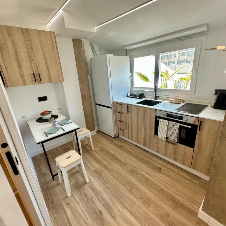 Loft con terraza calle Ripalda - Barrio del Carmen - Apartment mit 1 Schlafzimmer - 25