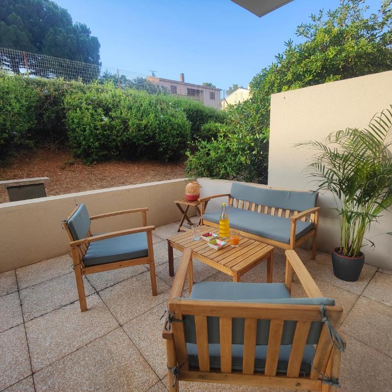 La Terrasse Zen de Mika - entre Ville et Mer - One-Bedroom Apartment - 6