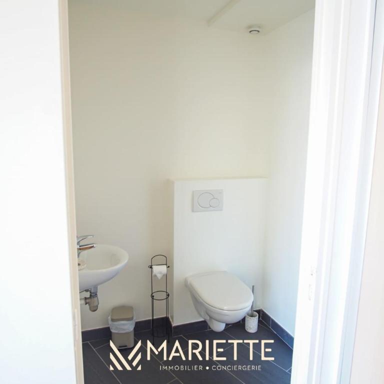 -BLOOM- Maison de ville avec garage et cour commune - Maisonnette - 26