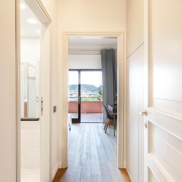 Easylife - Como Villa Sofia Apartments - Appartamento Deluxe - 60