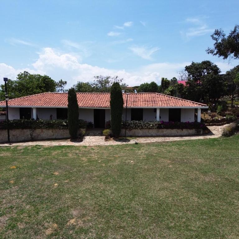 Hacienda y Glamping Casa Prada - Habitación Doble - 3