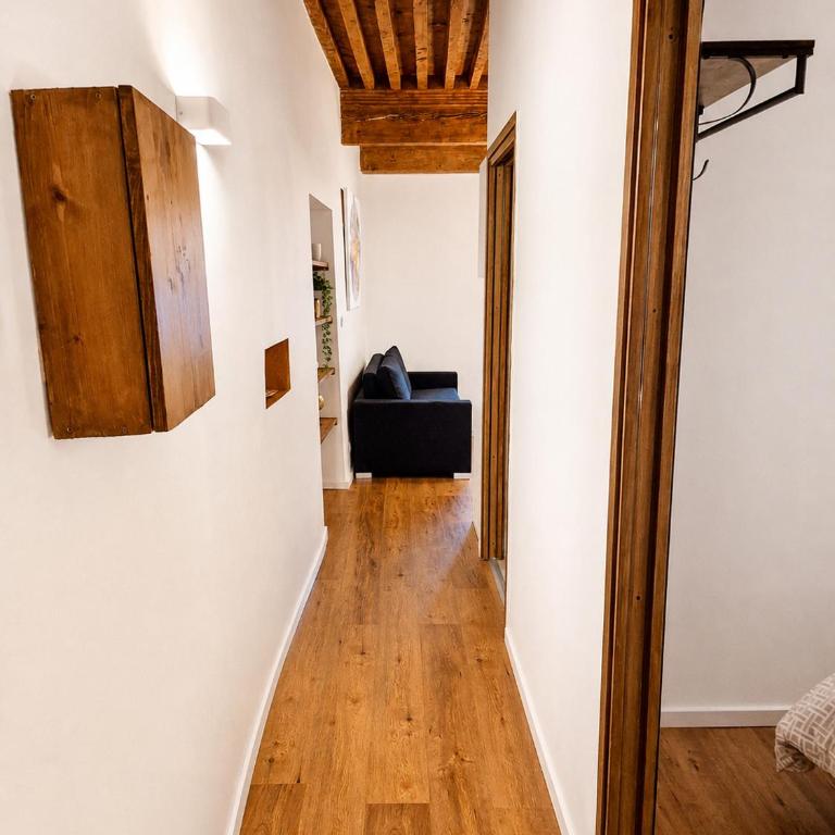 Cosy appartment in old town, 2 mins walking distance to lake - One-Bedroom Apartment - 5