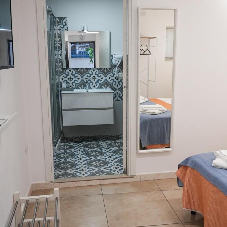 Tribunali apartments - Double Room - 4