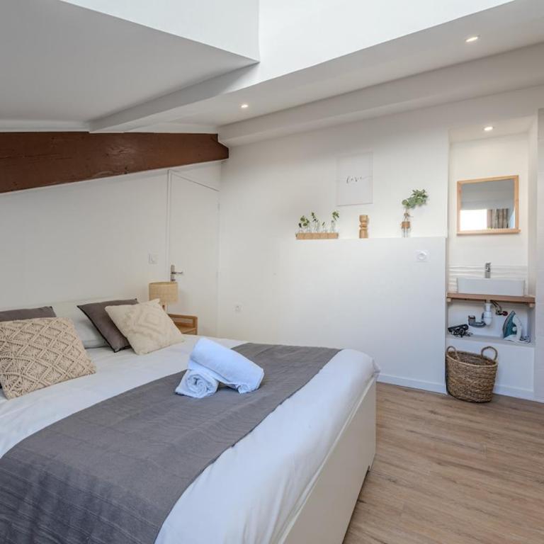 Impasse du four - One-Bedroom Apartment - 16