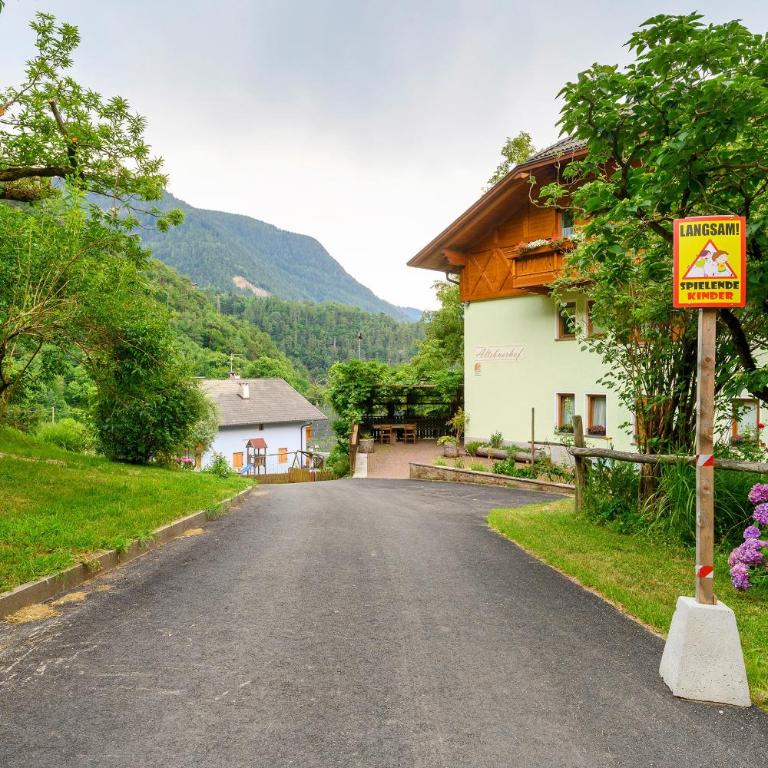 Altebnerhof Leifers - Appartamento Deluxe con 2 Camere da Letto e Vista Giardino - 36