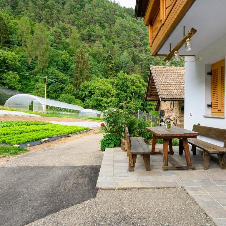 Altebnerhof Leifers - Appartamento Deluxe con 2 Camere da Letto e Vista Giardino - 3