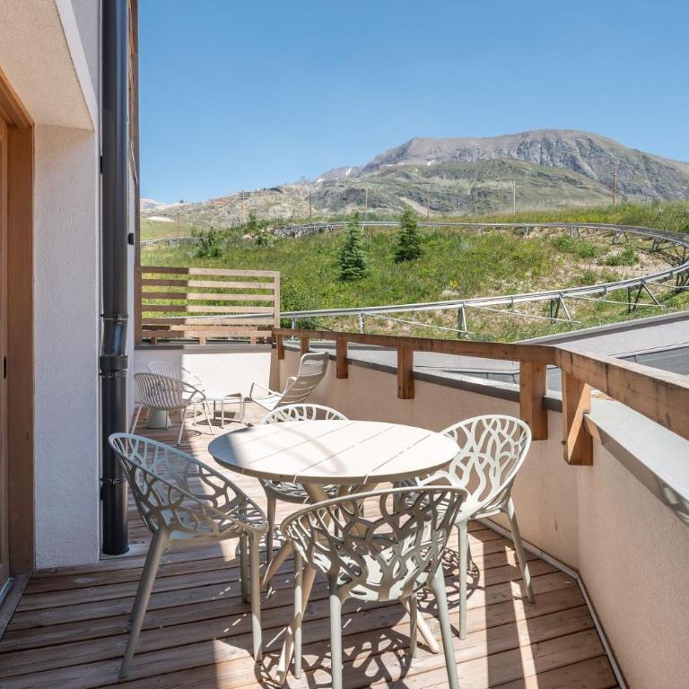 Apartment Altis Alpe d'Huez - by EMERALD STAY - One-Bedroom Apartment - 17