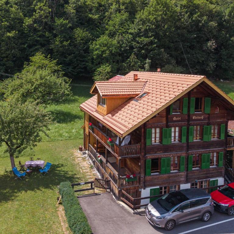 Mountain View Chalet near Lauterbrunnen and Parking - Apartment - 6