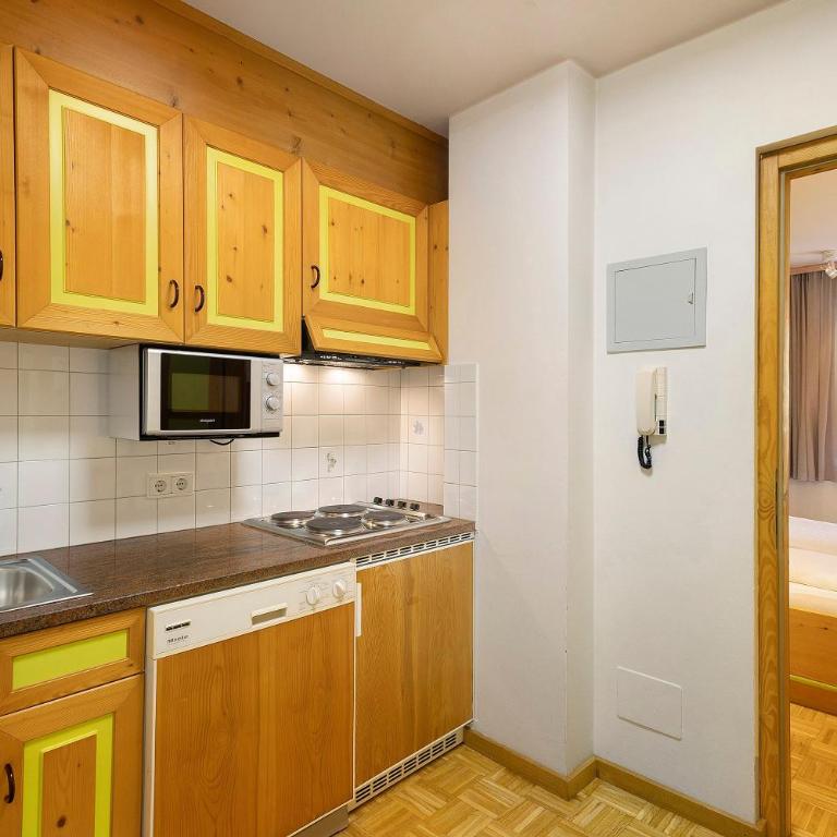Residence Ciasa Ulli - Apartment mit 1 Schlafzimmer und Gartenblick - 9