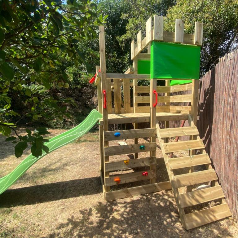 Les Mourguettes maison familiale avec piscine et garage sur 2000 m2 de terrain en campagne - Maison 7 Chambres - 3