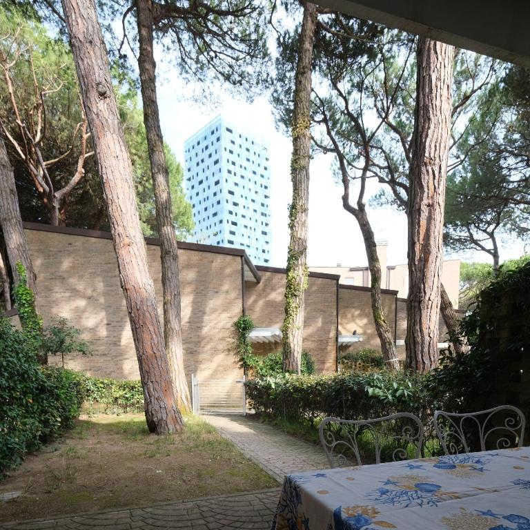 Villetta Pineta con piscina Family Apartment - Appartamento con 2 Camere da Letto - 10