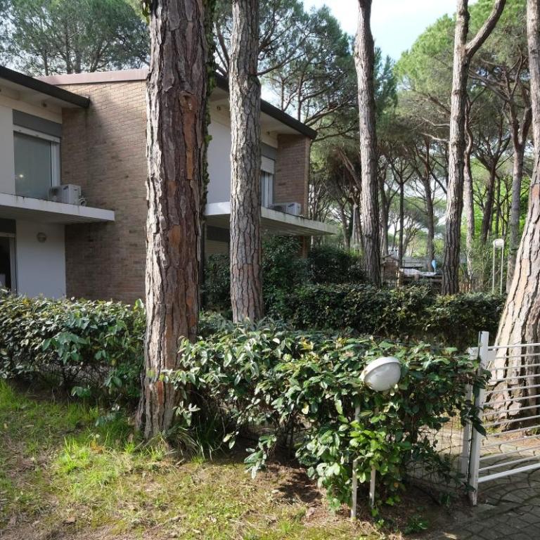 Villetta Pineta con piscina Family Apartment - Appartamento con 2 Camere da Letto - 32