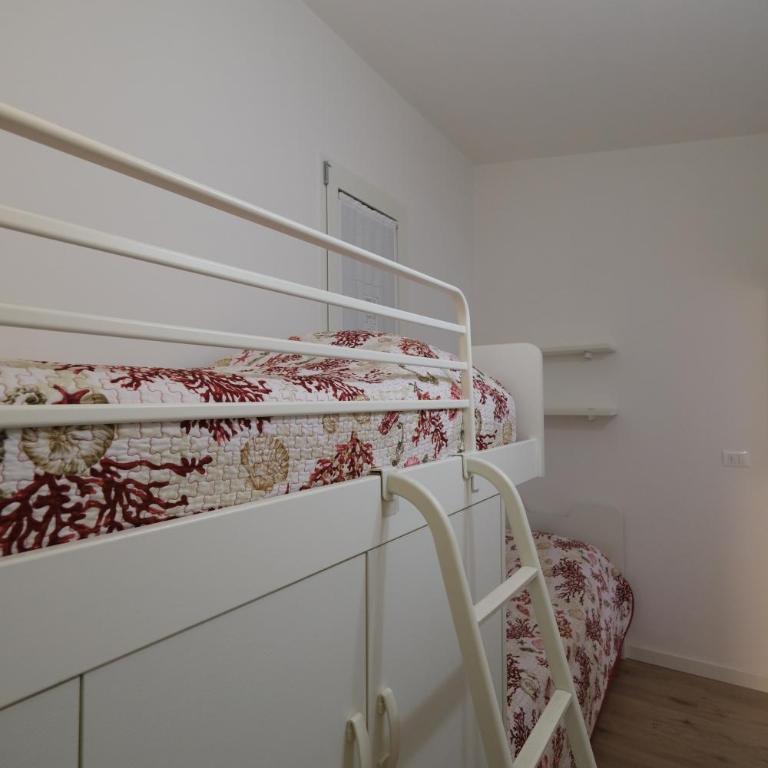 Villetta Pineta con piscina Family Apartment - Appartamento con 2 Camere da Letto - 23