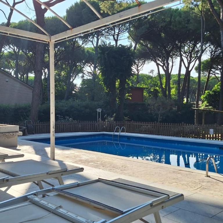 Villetta Pineta con piscina Family Apartment - Appartamento con 2 Camere da Letto - 4