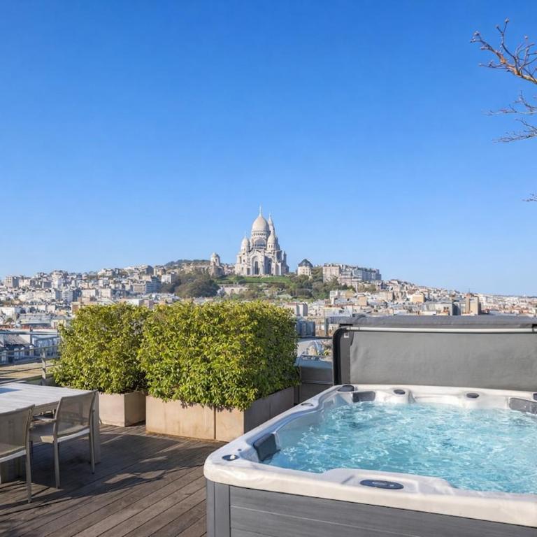 Triplex Sacré-Cœur with AC - Appartement 3 Chambres - 10