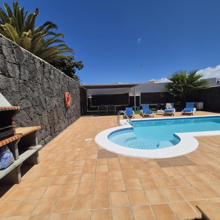 Villa Adel, Oasis de paz con piscina climatizada - Villa - 18