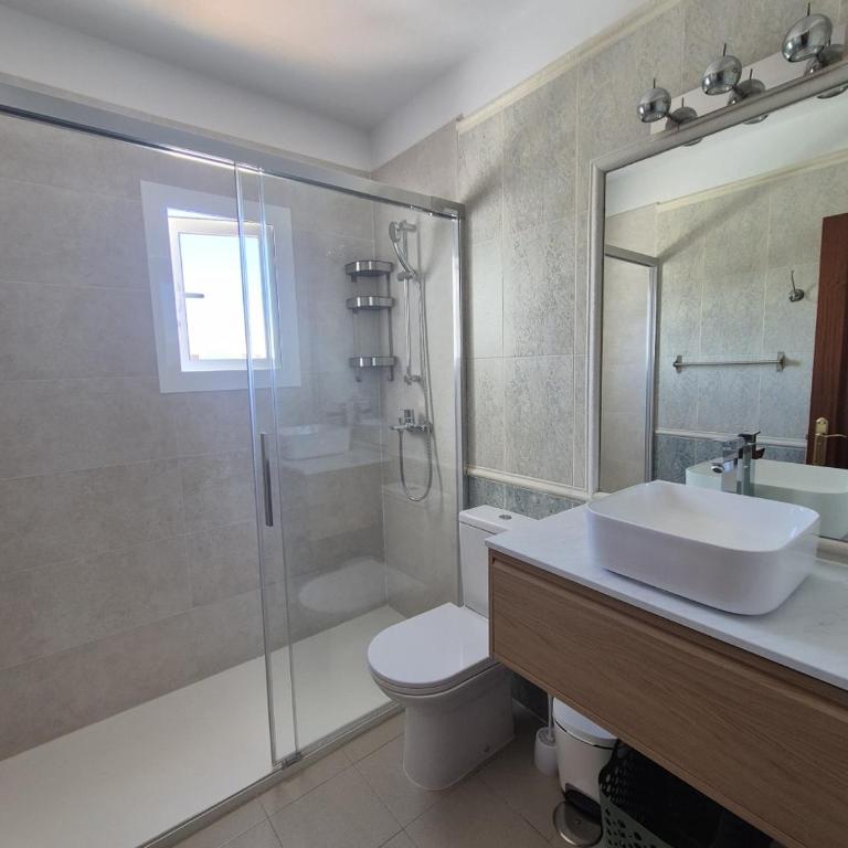 Villa Adel, Oasis de paz con piscina climatizada - Villa - 40