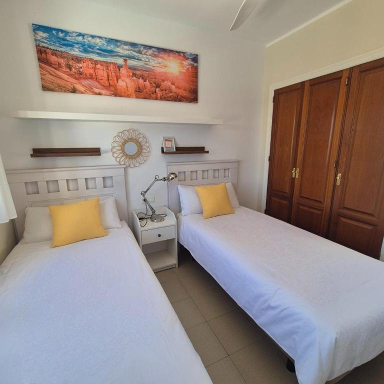 Villa Adel, Oasis de paz con piscina climatizada - Villa - 45