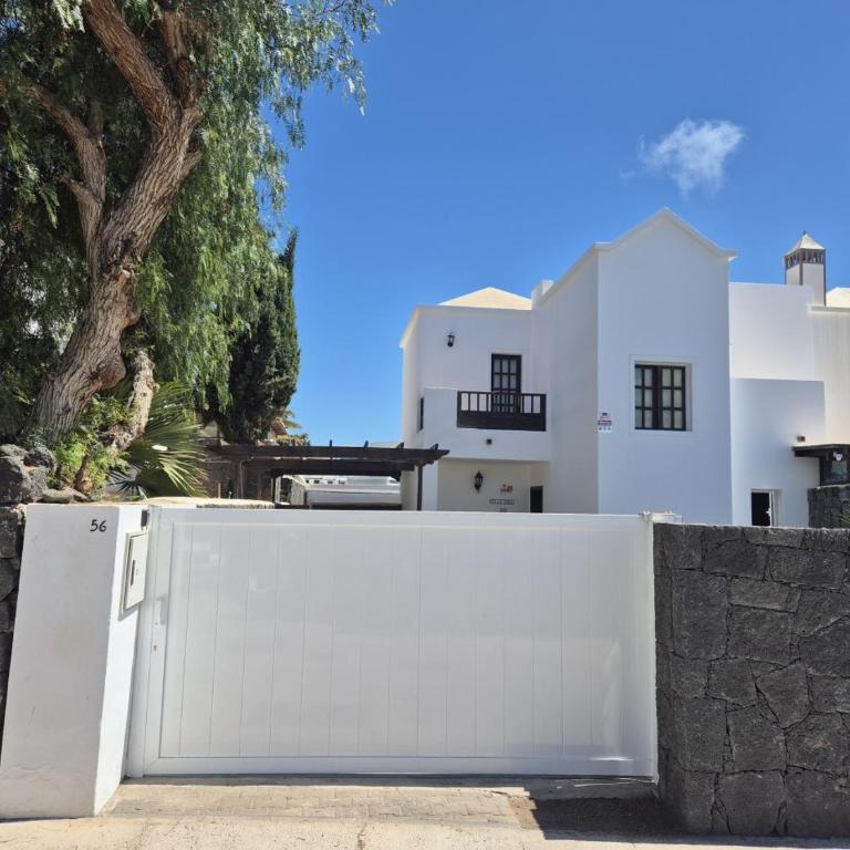 Villa Adel, Oasis de paz con piscina climatizada - Villa - 52