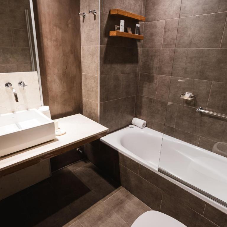 Esplendor by Wyndham El Calafate - Habitación con vistas al lago - Cama grande - 7
