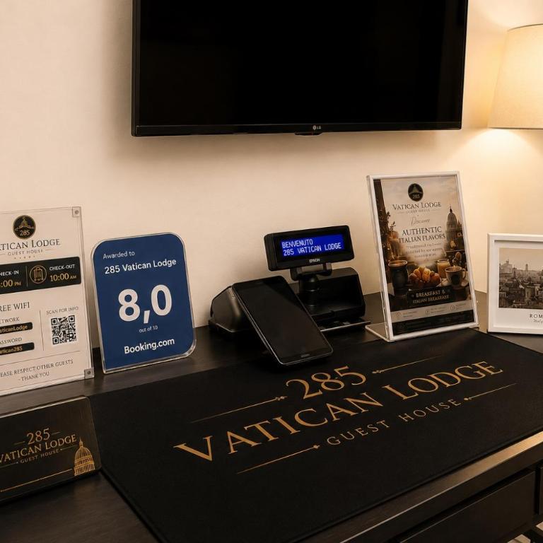 285 Vatican Lodge - Camera Matrimoniale Deluxe - 1