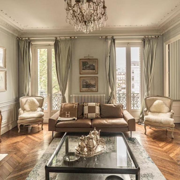AC 3bds with arc de triomphe - Three-Bedroom Apartment - 3