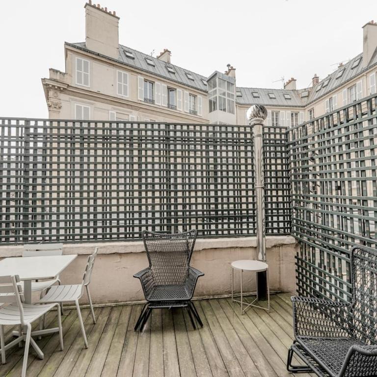AC 3bds with arc de triomphe - Three-Bedroom Apartment - 18