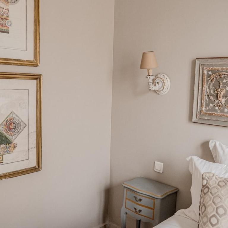 AC 3bds with arc de triomphe - Three-Bedroom Apartment - 30