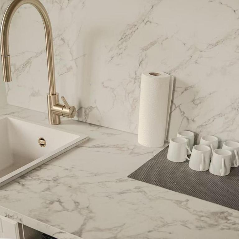 AC 3bds with arc de triomphe - Three-Bedroom Apartment - 50