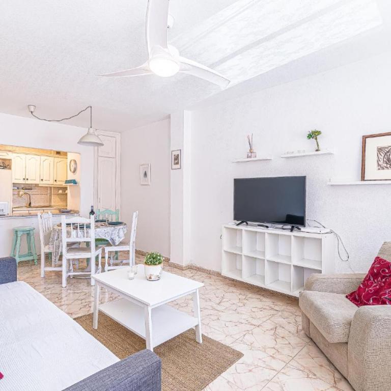 Alquilaencanarias Medano P. Cabezo - Apartamento con ducha - 9