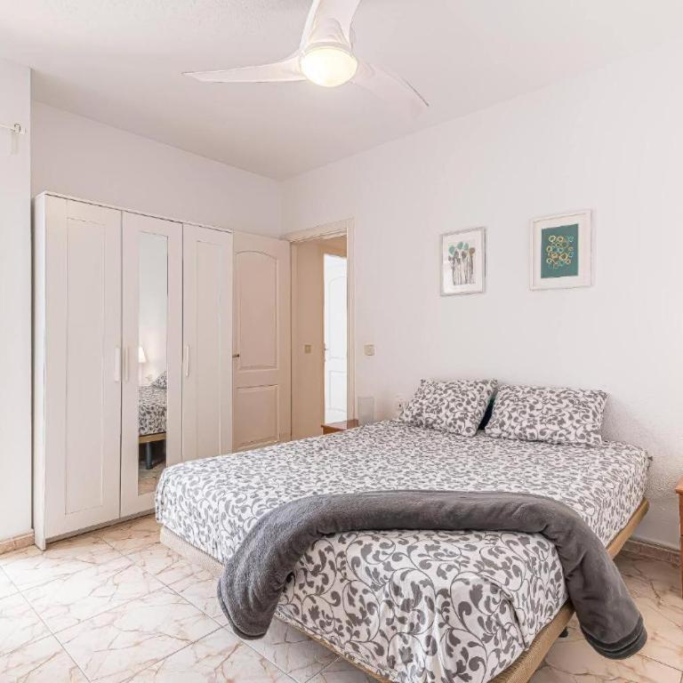 Alquilaencanarias Medano P. Cabezo - Apartamento con ducha - 1