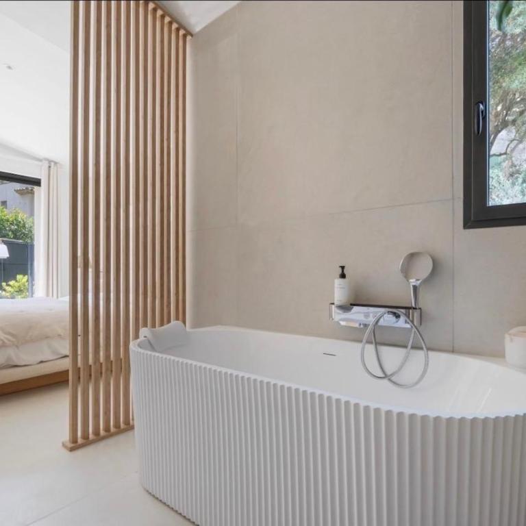 Cap d'Antibes Villa, 6 People, Sea View, Air Conditioning - Villa con 3 Camere da Letto - 2