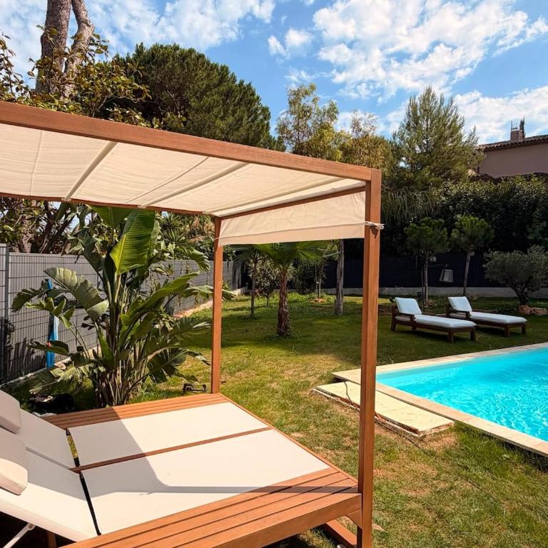 Cap d'Antibes Villa, 6 People, Sea View, Air Conditioning - Villa con 3 Camere da Letto - 4