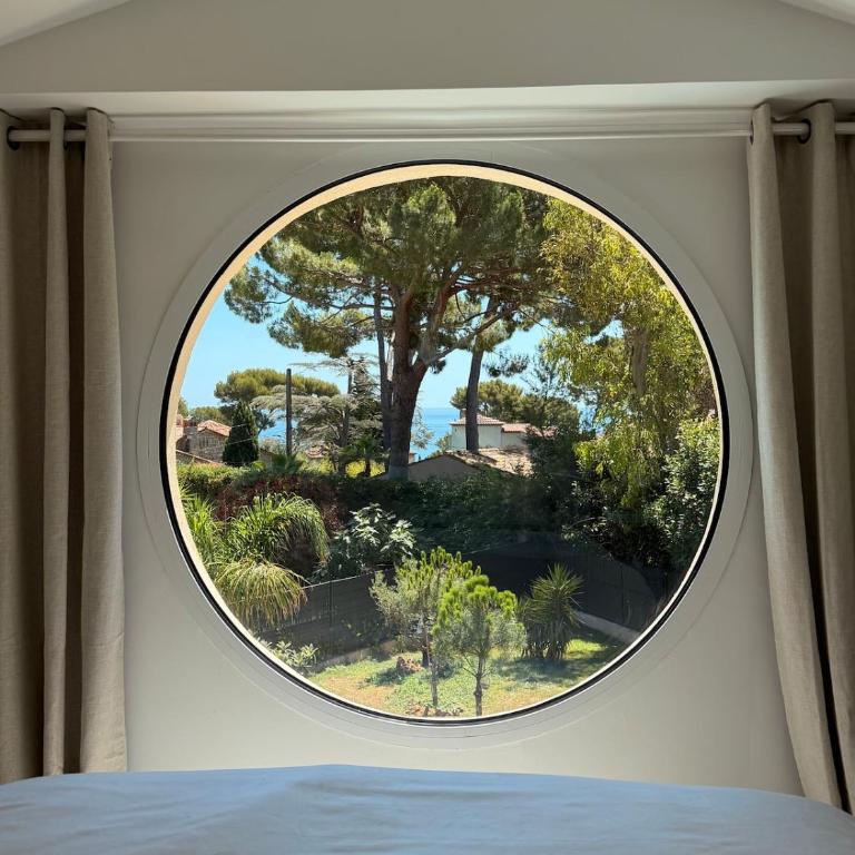 Cap d'Antibes Villa, 6 People, Sea View, Air Conditioning - Villa con 3 Camere da Letto - 8