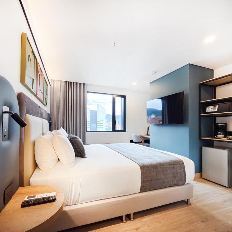 Blues Suites Laureles - Superior Suite - 5