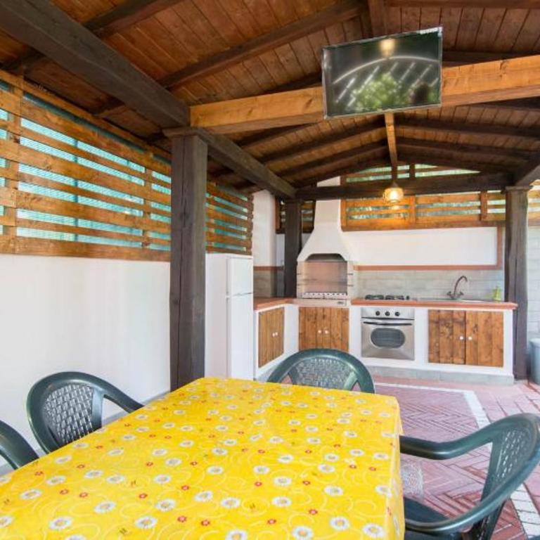 Casamare 5 adulti 2 camere 2 Bagni Piano terra Piscina idromassaggio - Apartamento de 2 dormitorios con vistas al mar - 4