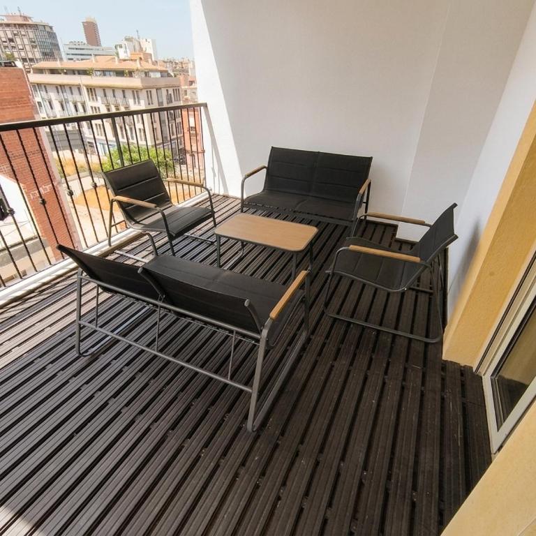 Atic with huge terrace - Apartamento de 1 dormitorio - 3