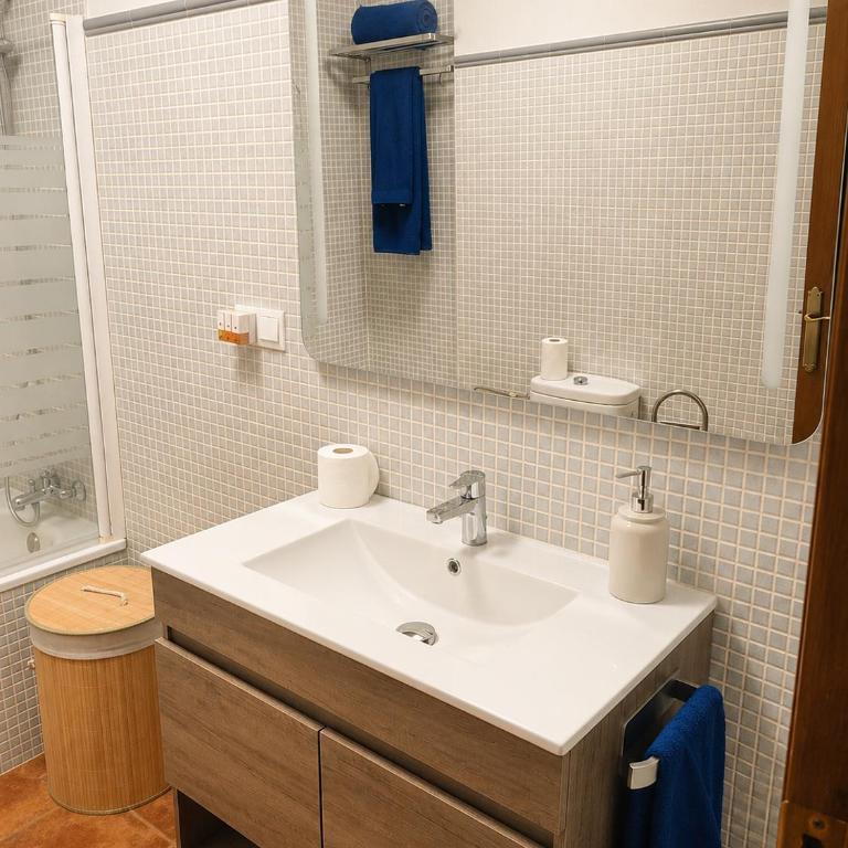 Apartamento familiar NerjaChaparil - Two-Bedroom Apartment with City View - 7