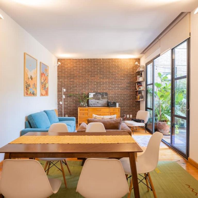 Bright 2BR condo with Stunning Patio in Escandon - Apartment - 2