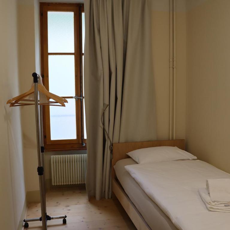 Grand Hotel du Cervin - Auberge de jeunesse et spa - Einzelzimmer mit eigenem externen Bad - 3