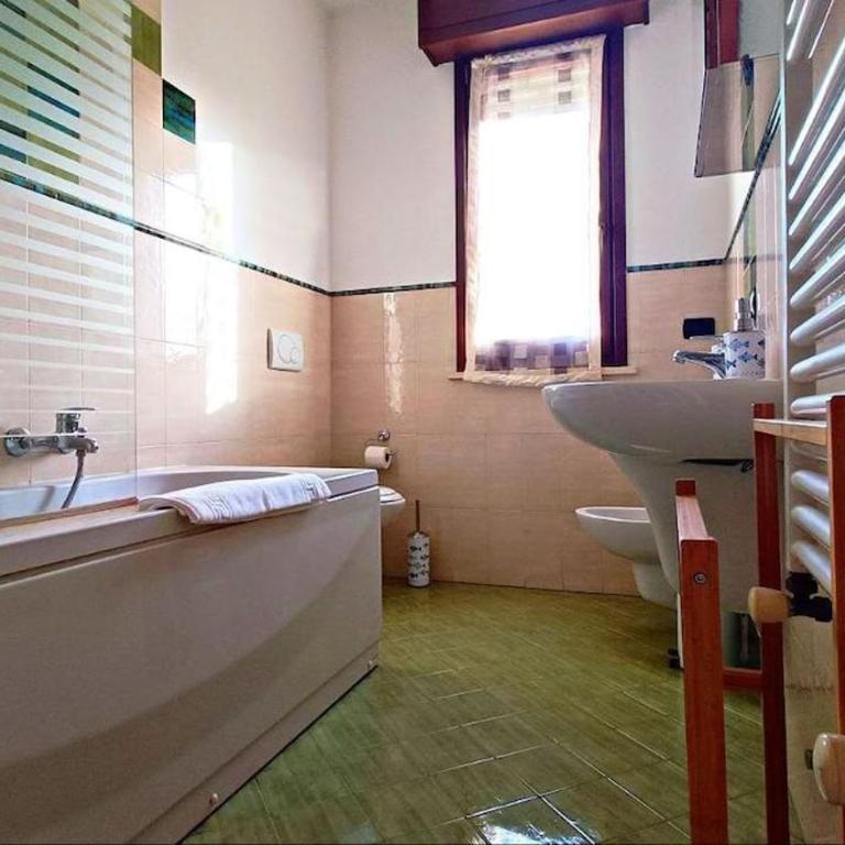 4Min Walk to the Beach, Free parking, Air Conditioning e Patio - Appartamento con 1 Camera da Letto - 3
