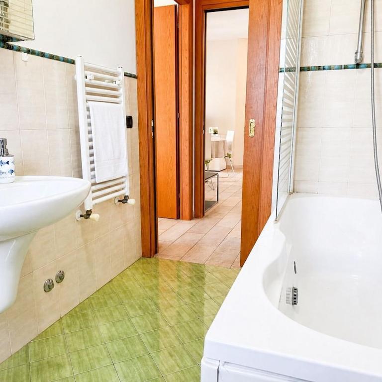 4Min Walk to the Beach, Free parking, Air Conditioning e Patio - Appartamento con 1 Camera da Letto - 28