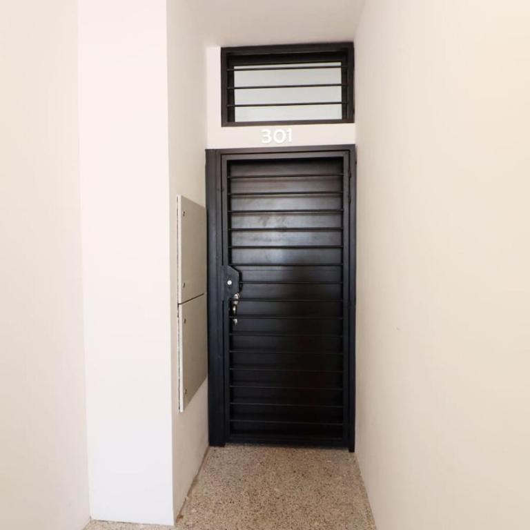 Acogedor departamento con balcon y alberca en roof - Apartamento - 9