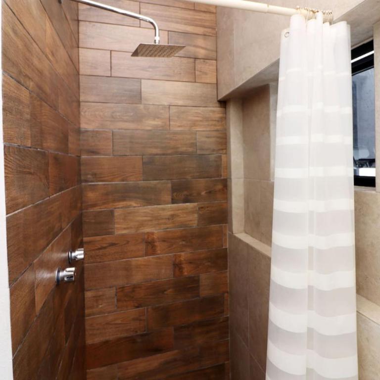 Acogedor departamento con balcon y alberca en roof - Apartamento - 25