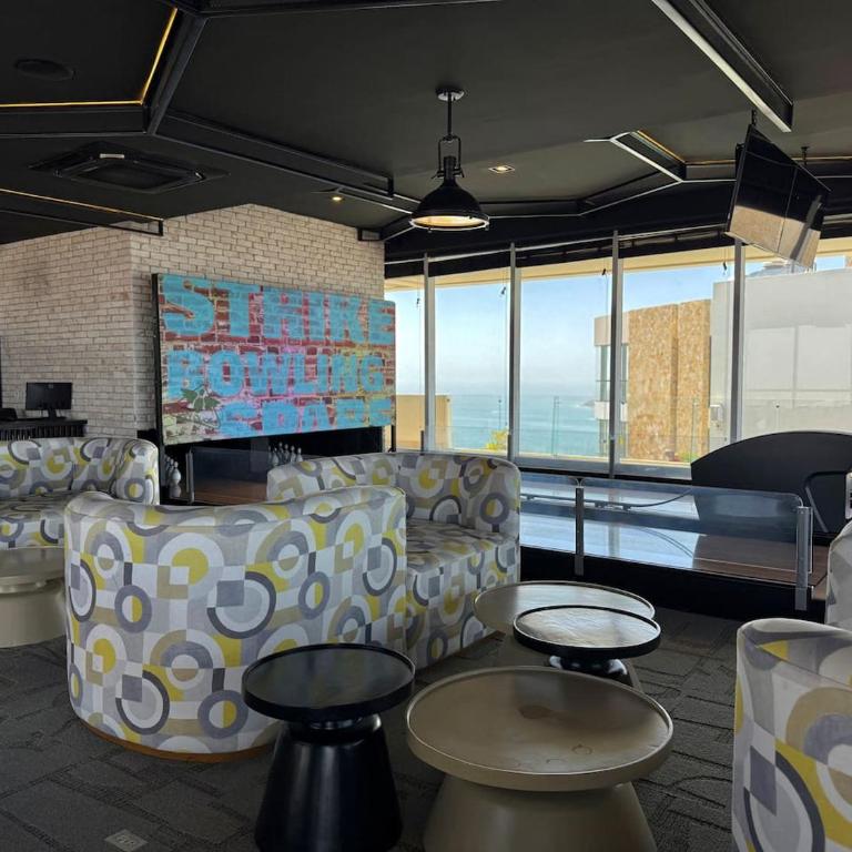A Pie de Playa, Con Hermosas Vistas al Oceano - Apartamento - 79