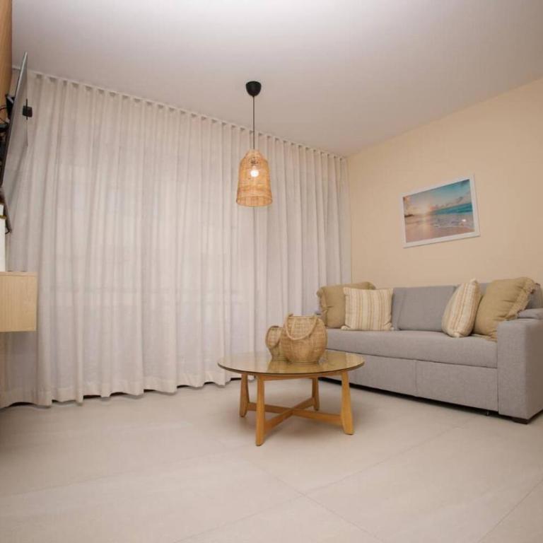 Alojamiento a Unos Pasos de la Playa en Cerritos - Apartamento - 20
